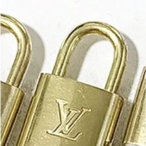 #6🔥LV Mystery Bundle- Louis Vuitton Padlock necklace and bracelet with LV Key.
